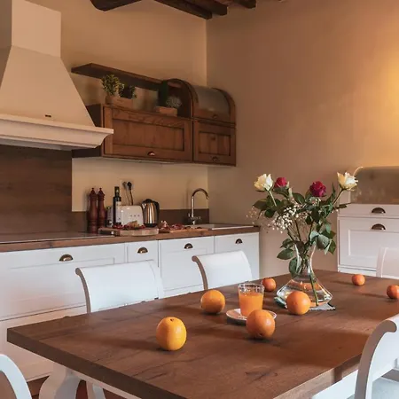 Farm stay Wine Estate Paradiso Di Cacuci